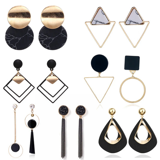 Gold x Black Drop Earrings - 1 Pair