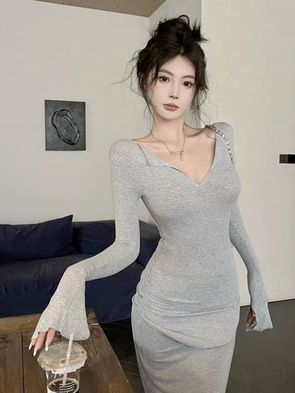 Long Sleeve V-Neck