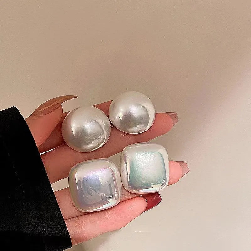 Giant Pearl - Personality Earrings